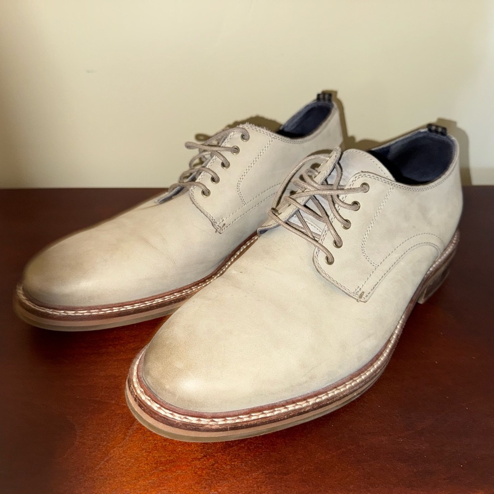 Cole Haan Men's Grey Leather Oxfords